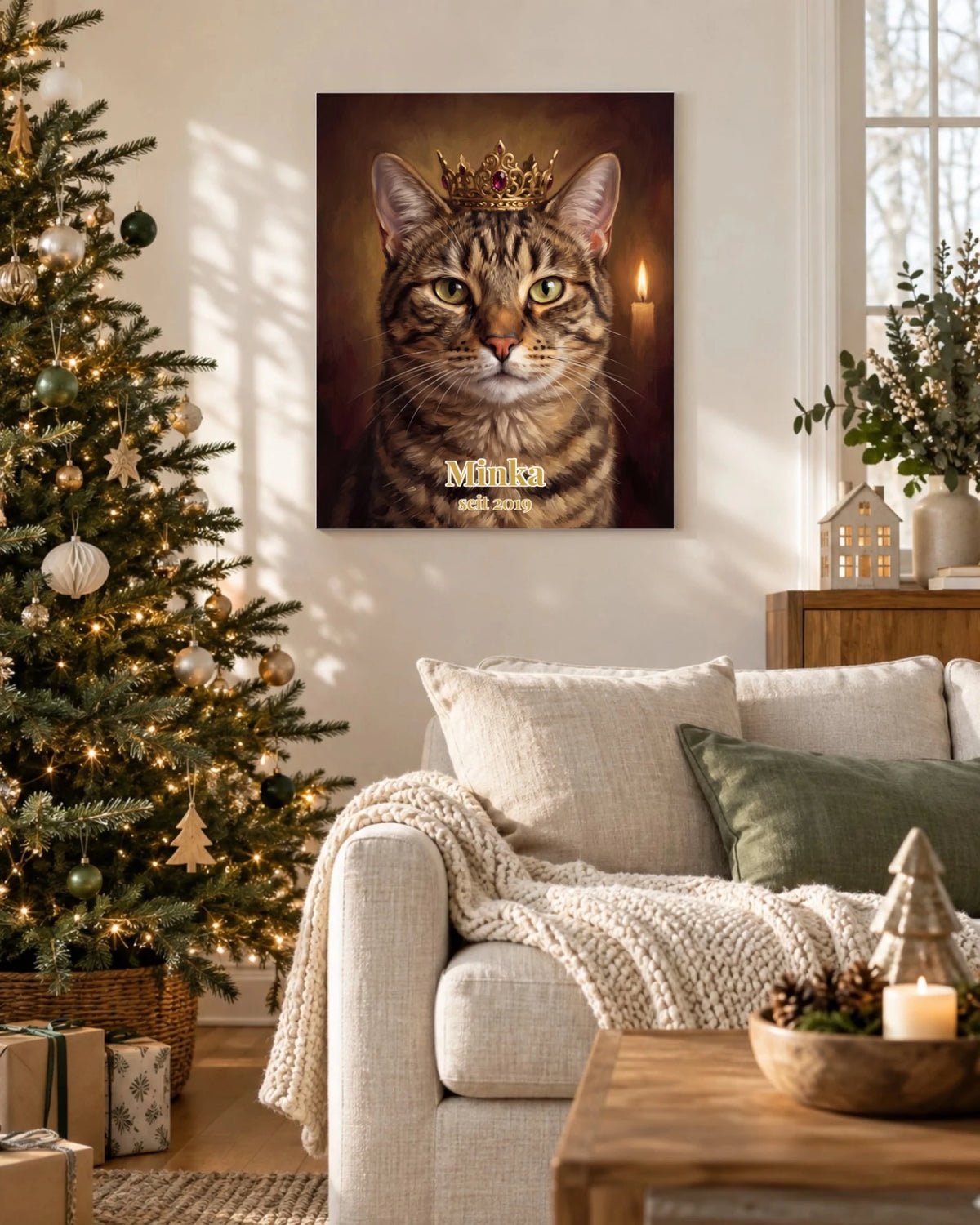 Katzenportrait auf Leinwand im Royal-Stil im Weihnachtszimmer