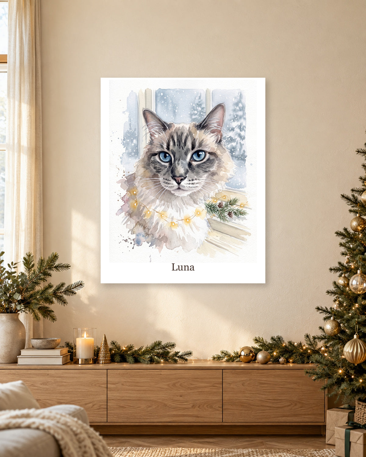 Deine Katze am Weihnachtsfenster als Poster, Ragdoll Luna im Aquarellstil, im saisonal dekorierten Wohnraum